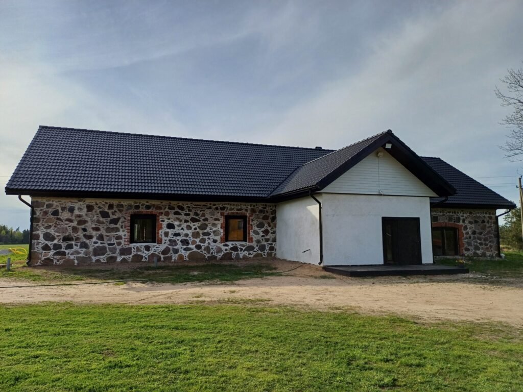 Siimer Mööbel Tootmishoone katuse ja lae taastamine